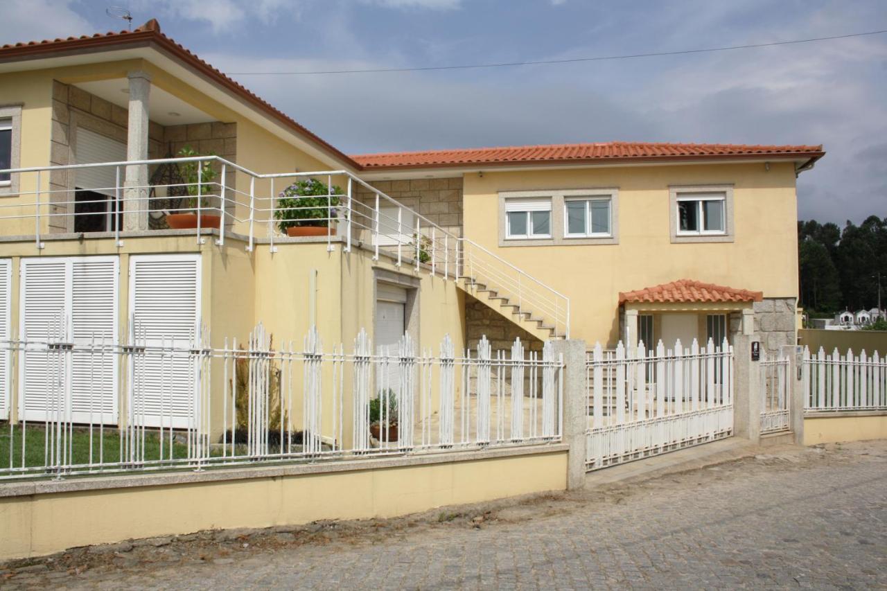 فيلا Mr Alheira House بارسيلوس المظهر الخارجي الصورة