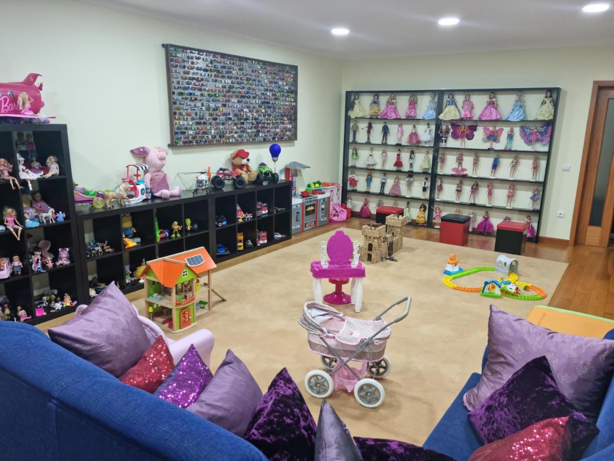فيلا Mr Alheira House بارسيلوس المظهر الخارجي الصورة